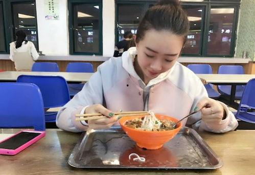 大学生的礼貌娱乐吃瓜酱,娱乐酱的趣味生活分享